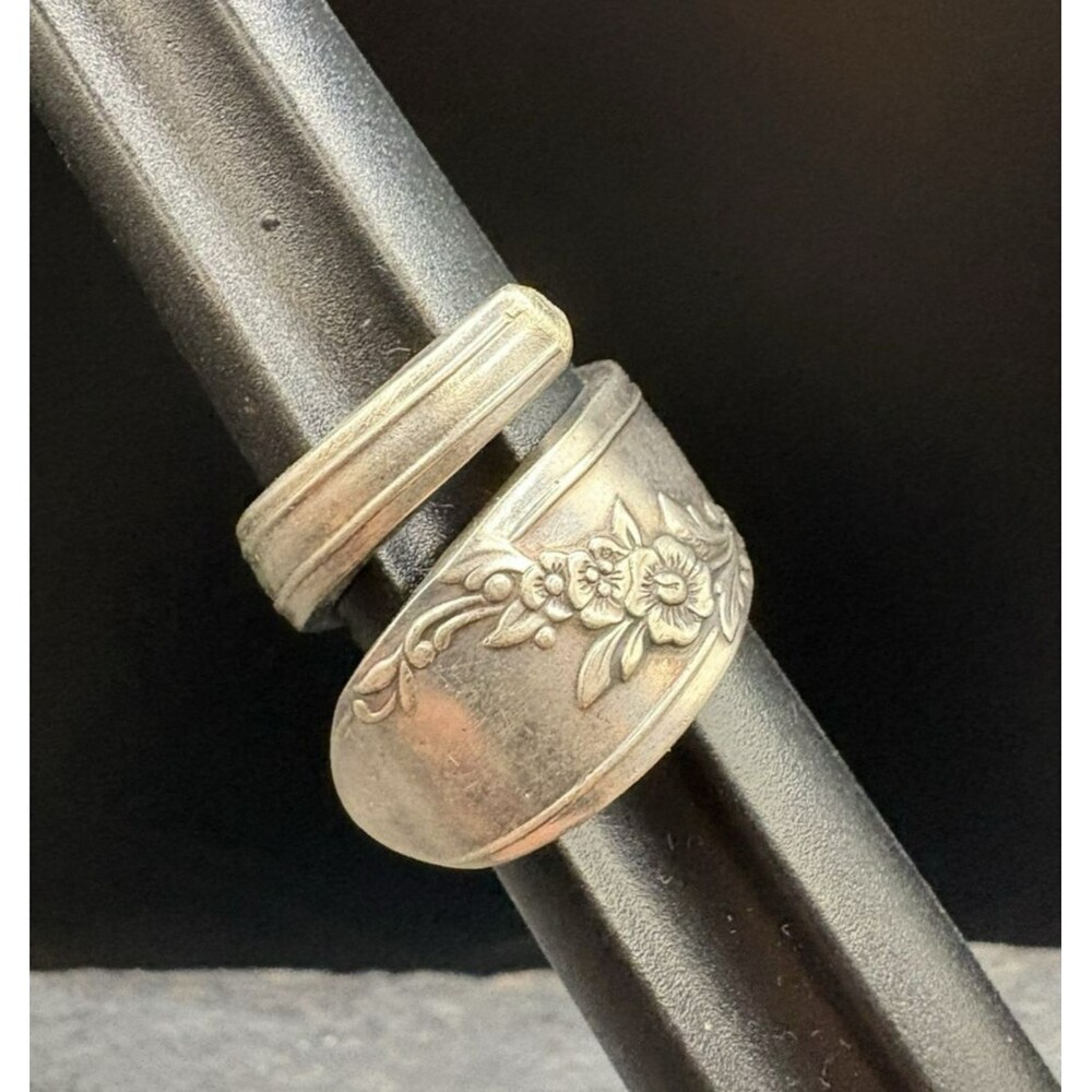 Vintage Sterling Silver Ring Utensil Spoon Ring Floral Wrap Size 6 Floral Oneida